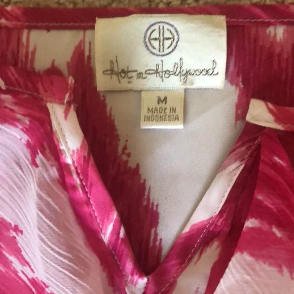 Hot in Hollywood | Women's cold shoulder ruffle top tunic - Picture 9 of 14